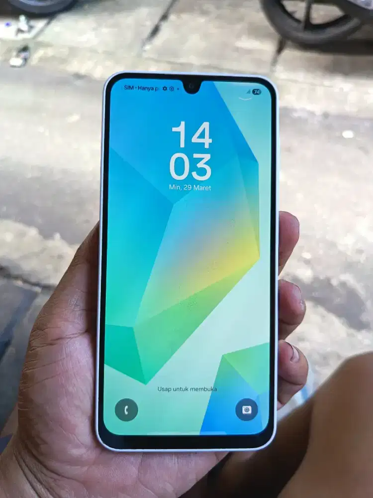 Samsung A16 like new