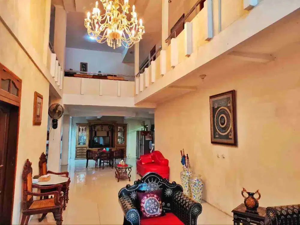 Dijual Rumah Rungkut Asri  luas tanah 200m²