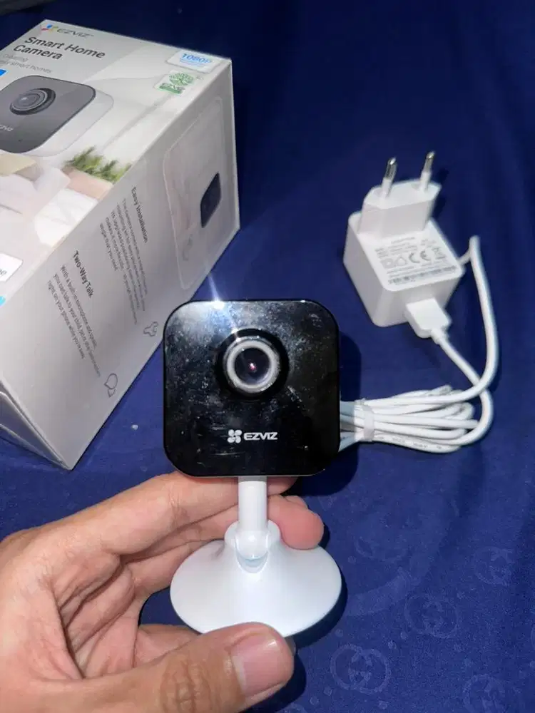 CCTV ezviz + Memory 32gb