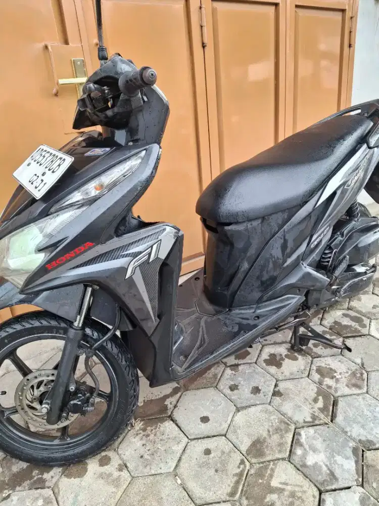 Vario Kzr tahun 2012 surat lengkap pajak jalan Normal Siap pakai
