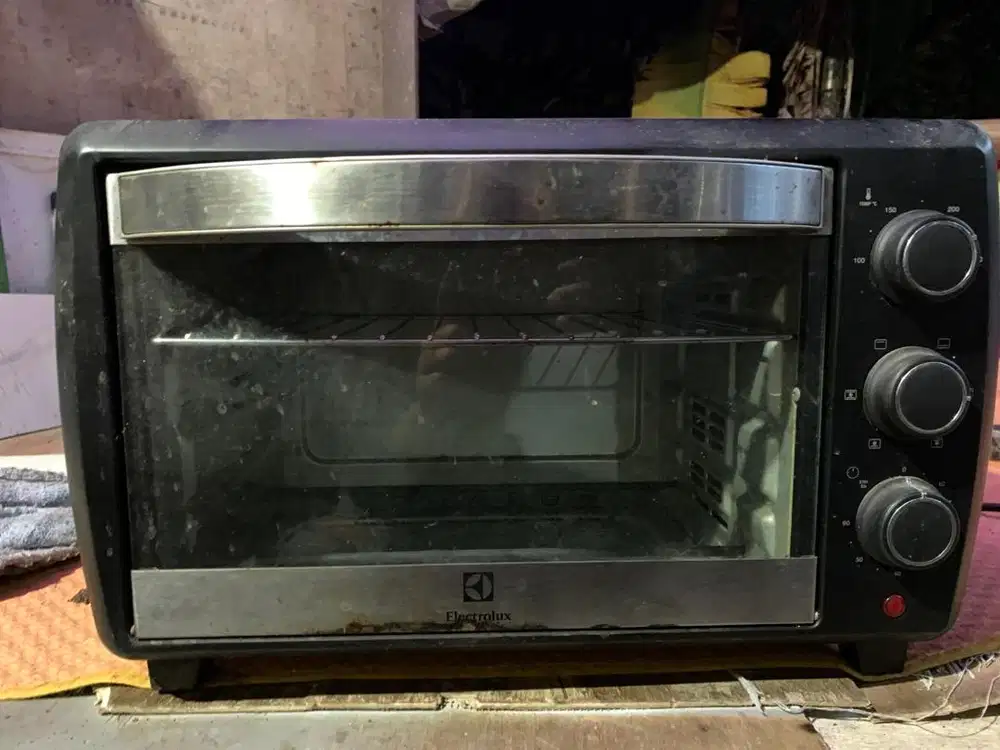 Oven Listrik Electrolux