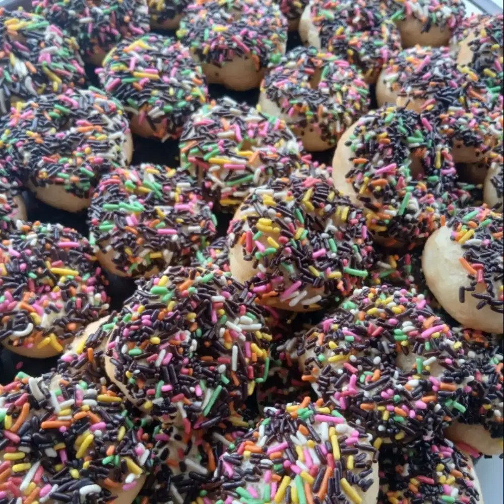 info loker jaga toko kue basah