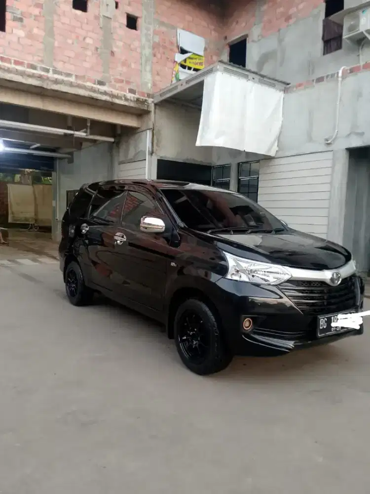 Dijual mobil pakaian pribadi