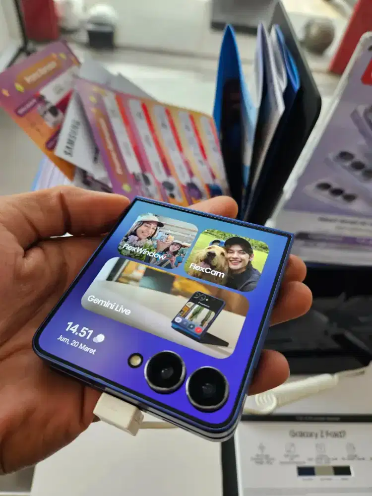 SAMSUNG Z FLIP 7 DISKON 2 JUTA + BONUS GIFT SENILAI 3 JUTA