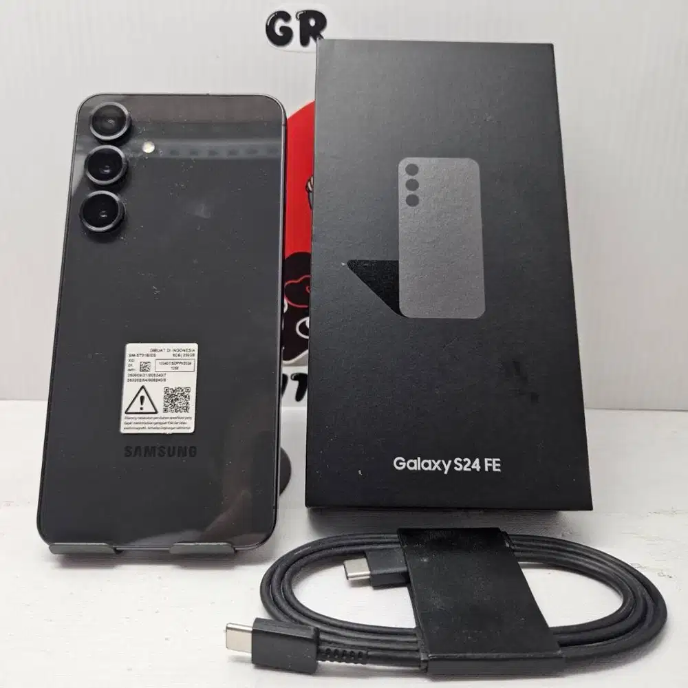 Samsung Galaxy S24fe Graphite 8/256 Fullset No Minus