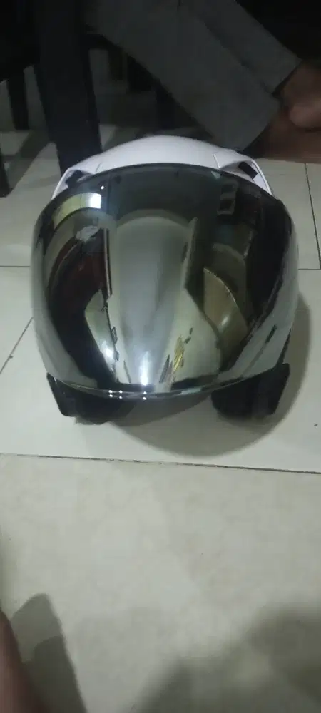 Jual helm masih Baru