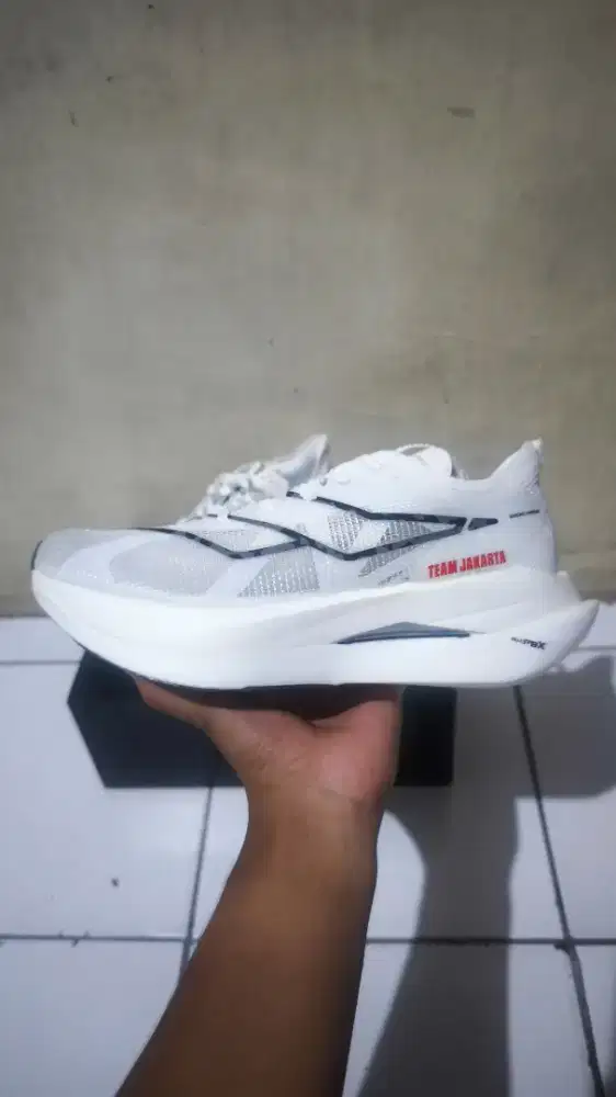 JUAL SEPATU MILLS ENERCHARGE M1