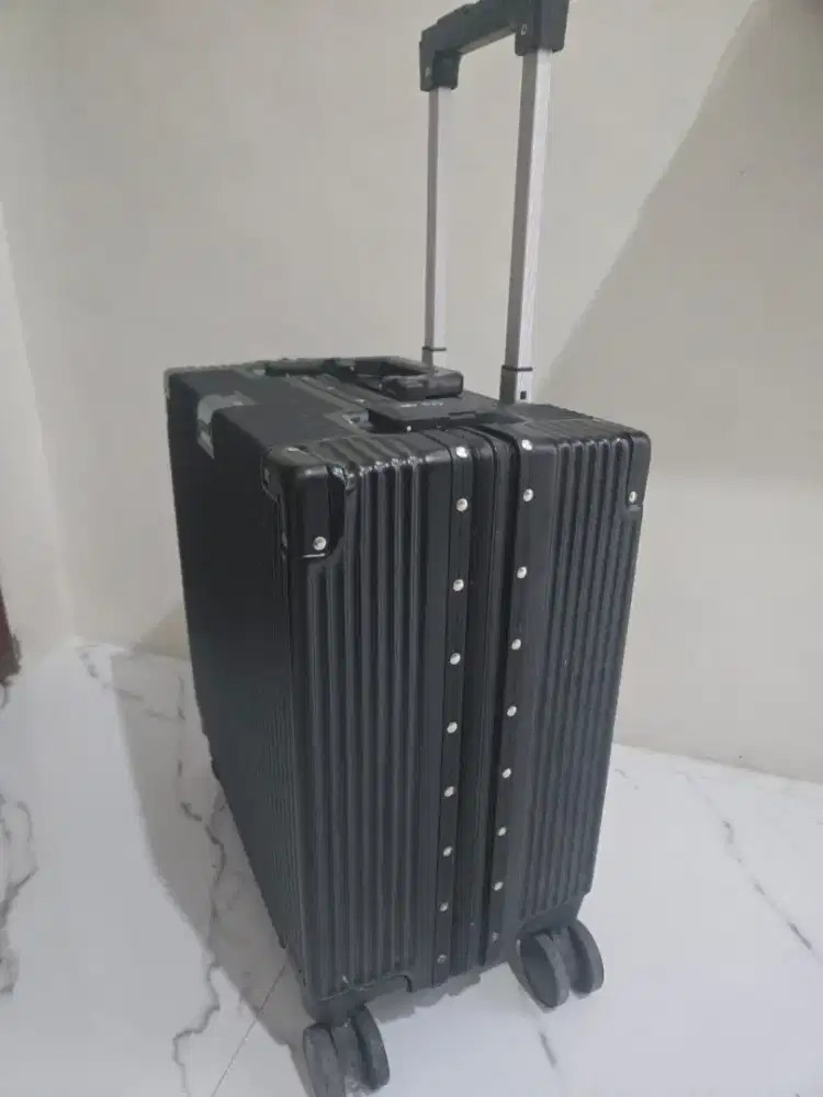 Koper cabin buy 1 get 1