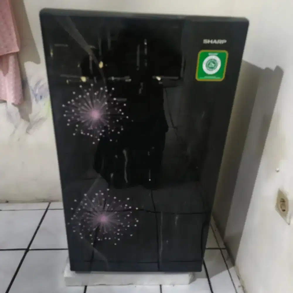 Dijual kulkas sharp sjx-167 dp
