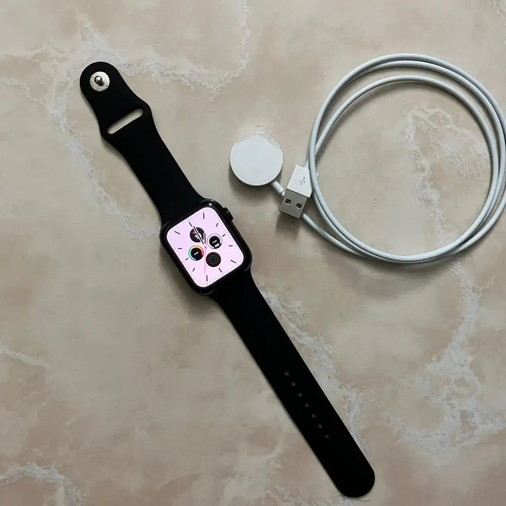 Apple Watch 5 LTE GPS 44mm Stainless steel