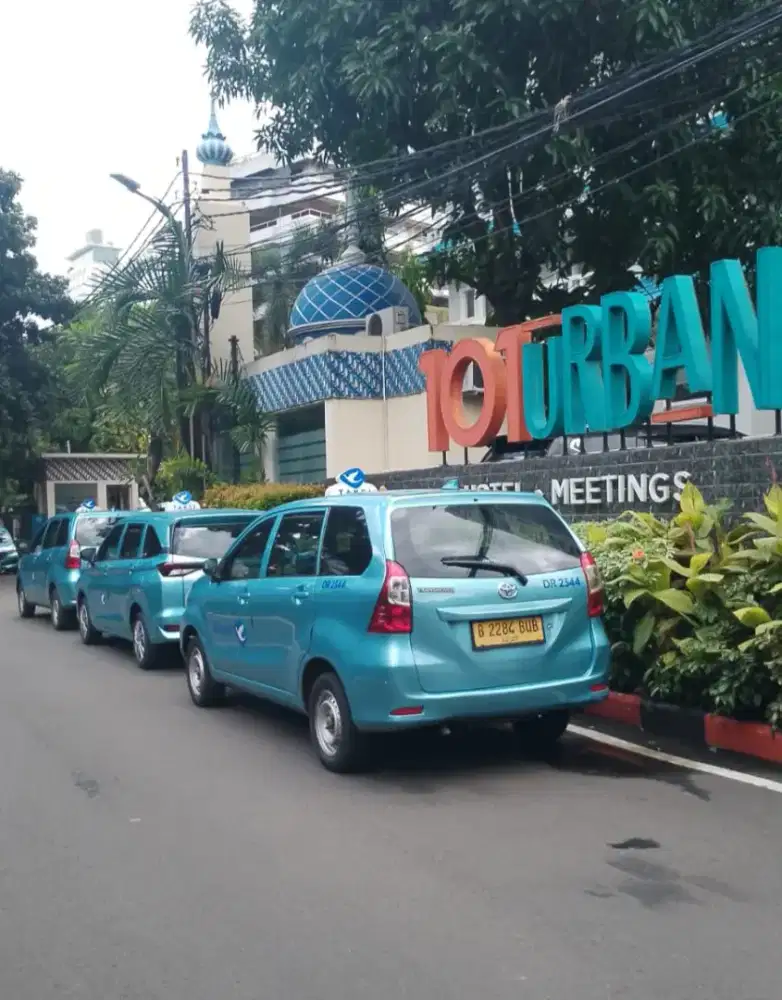 Lowongan Driver Taksi