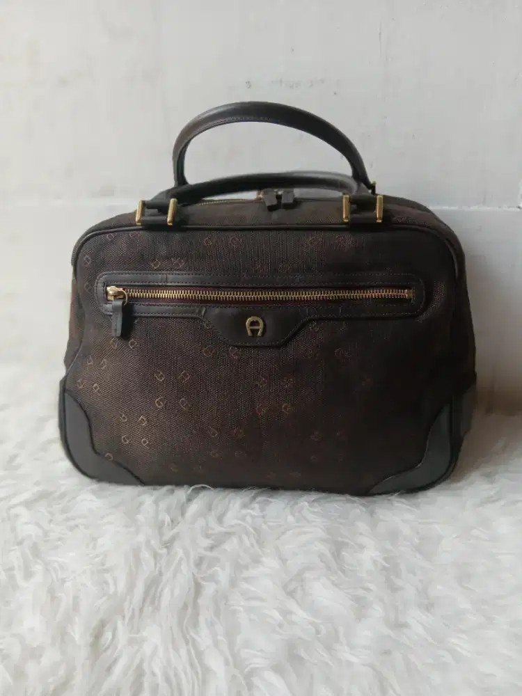 Dijual Tas Aigner Handbag authentic