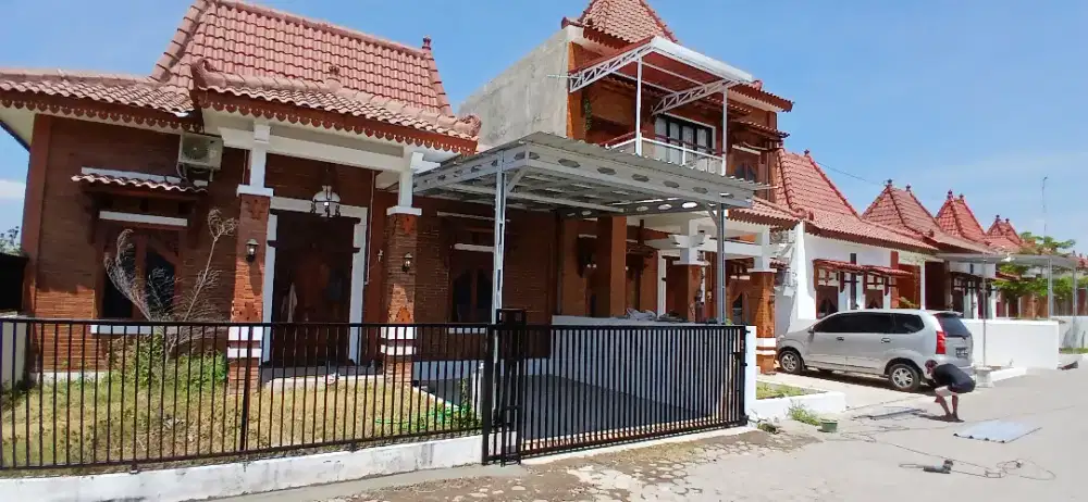 Kanopi bajaringan dan atap rumah rangka bajaringan