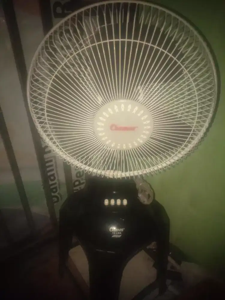 Kipas angin meja 12 inch cosmos normal siap pakai nego tipis