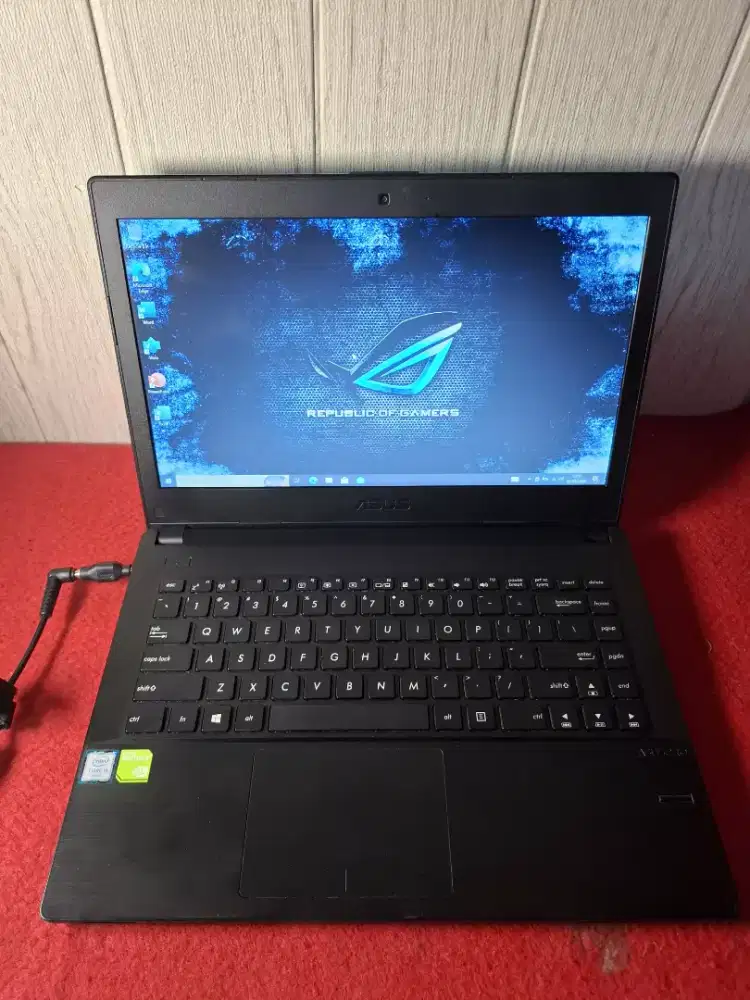 Asus Seri P453UJ Intel Core i5 Gen6 Ram8Gb Ssd128Gb Double Vga