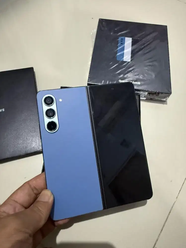 galaxy z fold 5 1 TB like new