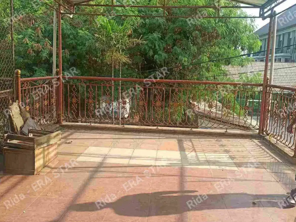 Rumah Luas di Rawamangun Jakarta Timur
