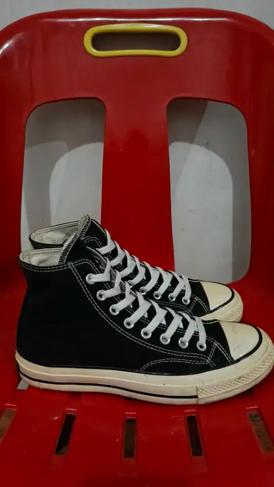 Sepatu Converse