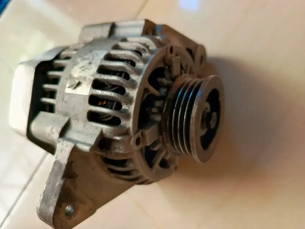 Alternator avanza xenia