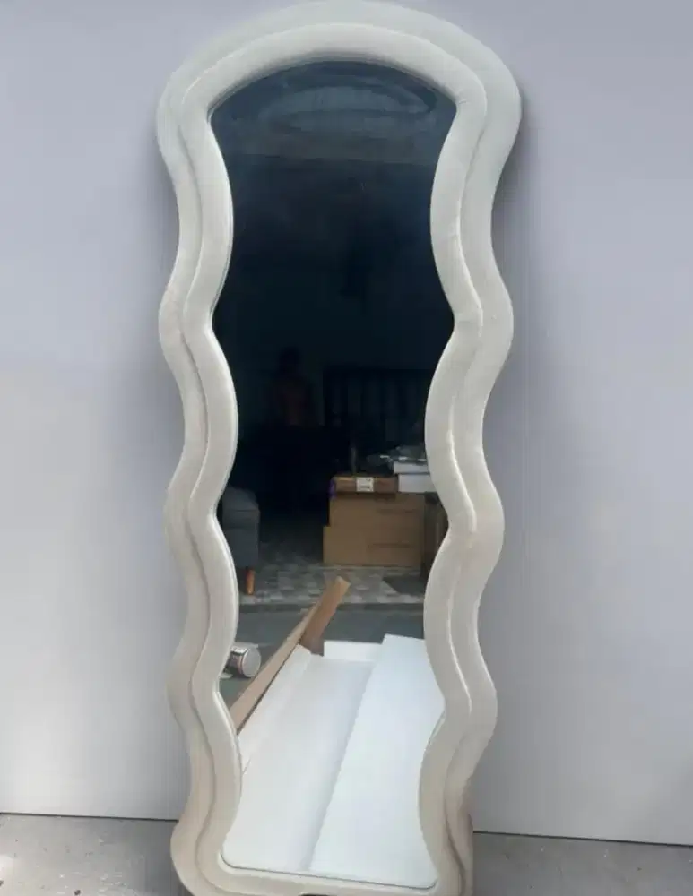 Jual kaca cermin kondisi baru, Lok Pamulang barat, Tangsel