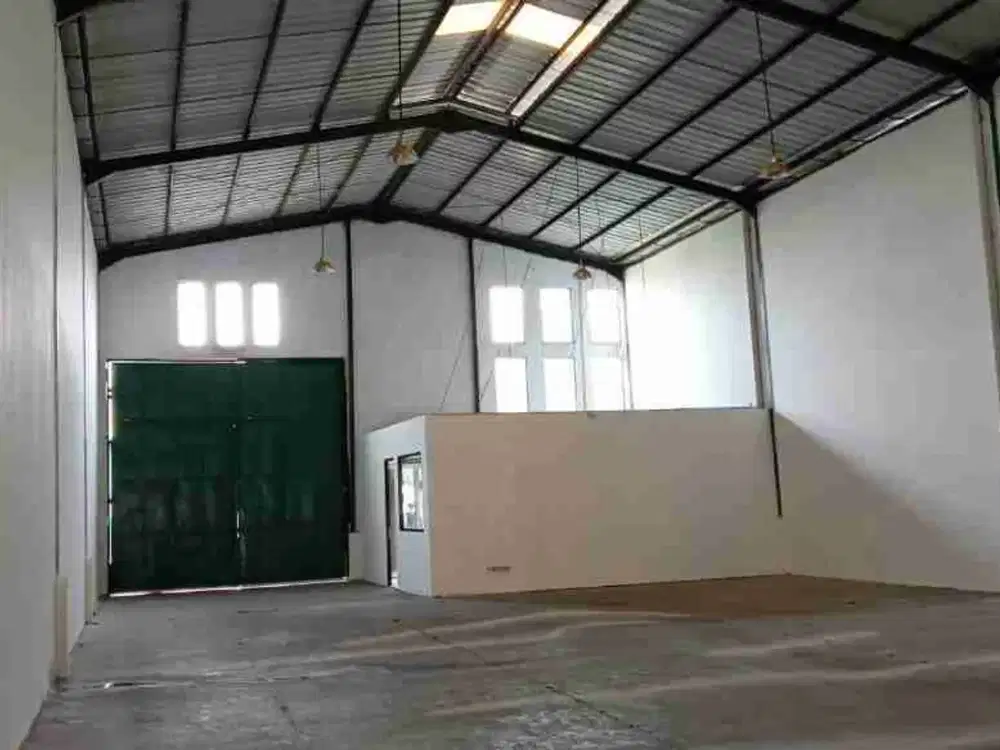 FOR RENT / SEWA GUDANG BIZHUB LT 504m2 SERPONG
