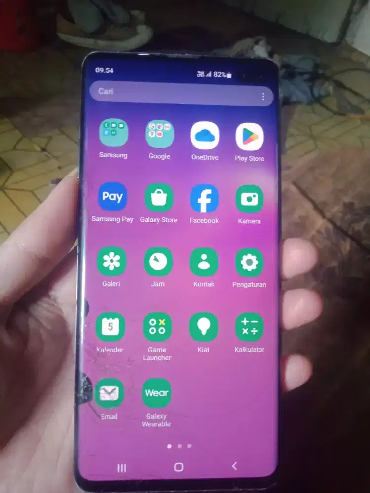 Hp Samsung s10 plus ram 8 hp normal min lcd retak seperti ini