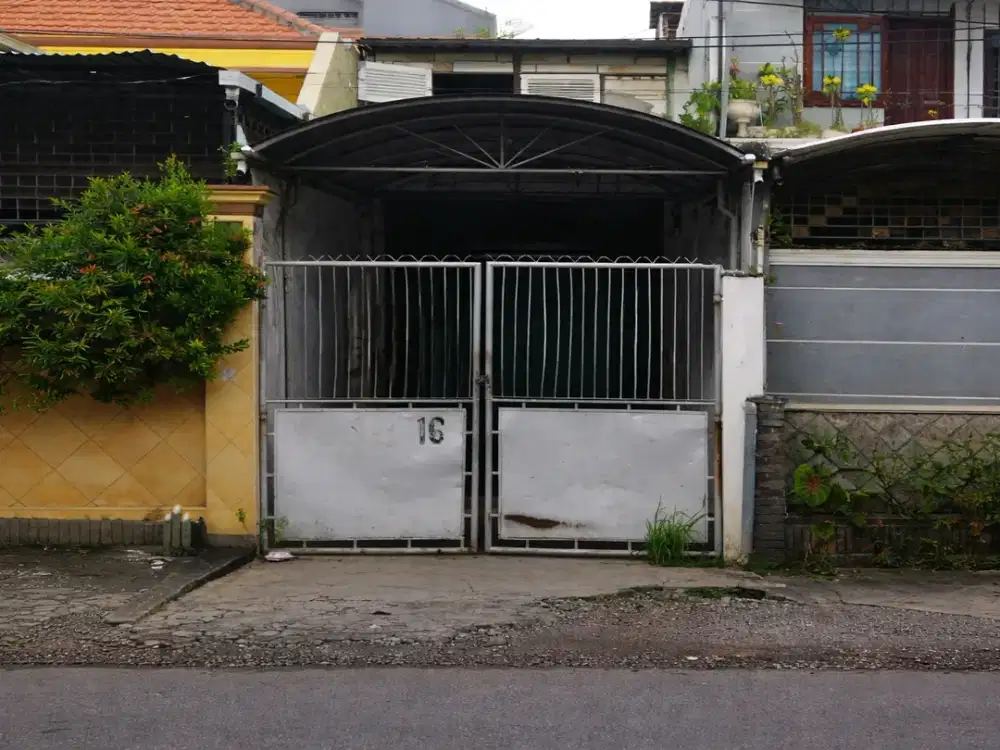 Jalan Sidodadi dekat Kapasan, Pasar Atom, ITC, Pasar Turi