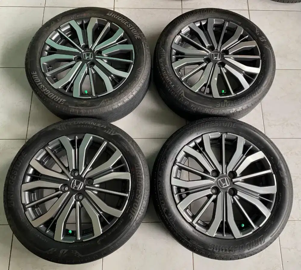 Velg oem city robor r16