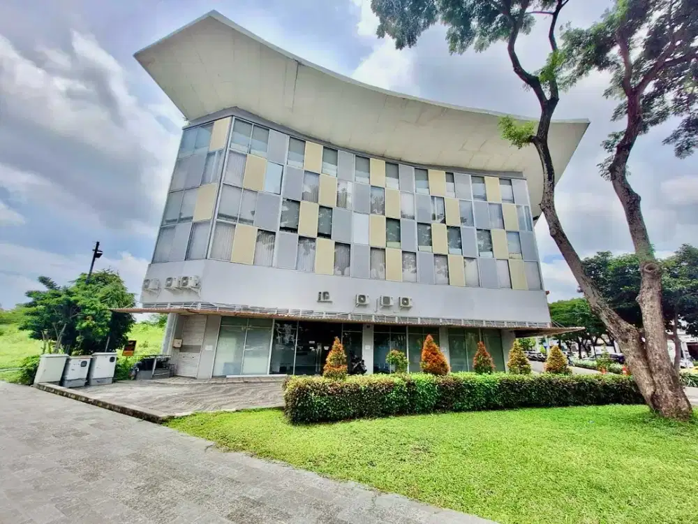 DISEWAKAN RUKO GWALK CITRALAND HOOK 3.5 LANTAI SEMI FURNISH