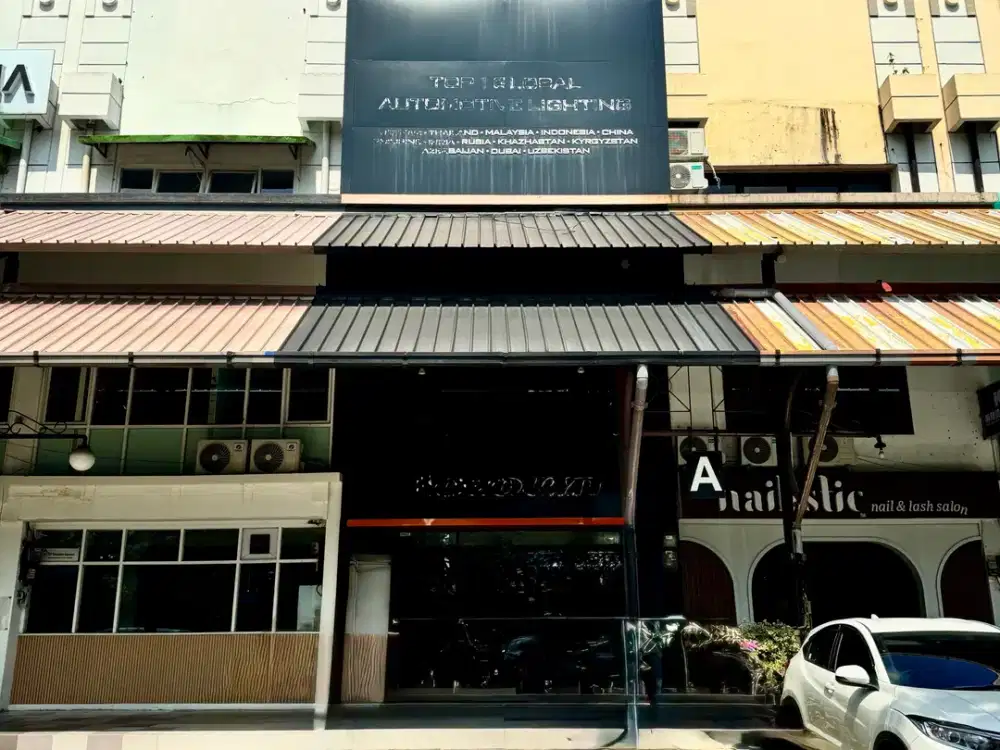 Ruko Loop Plaza Graha Famili