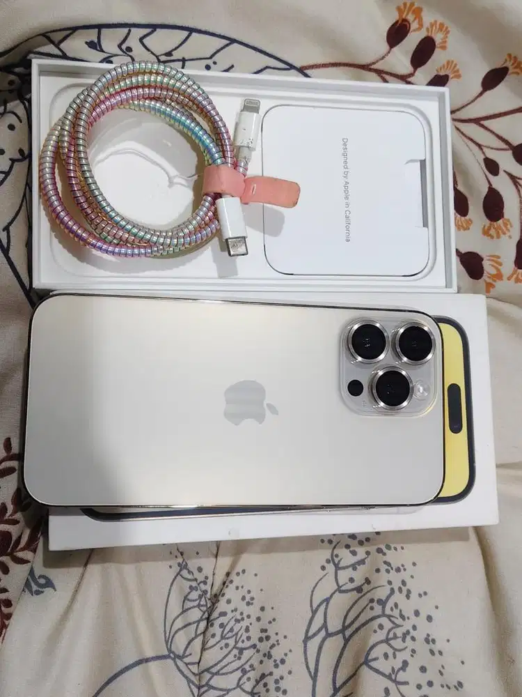 iPhone 14 pro max ibox