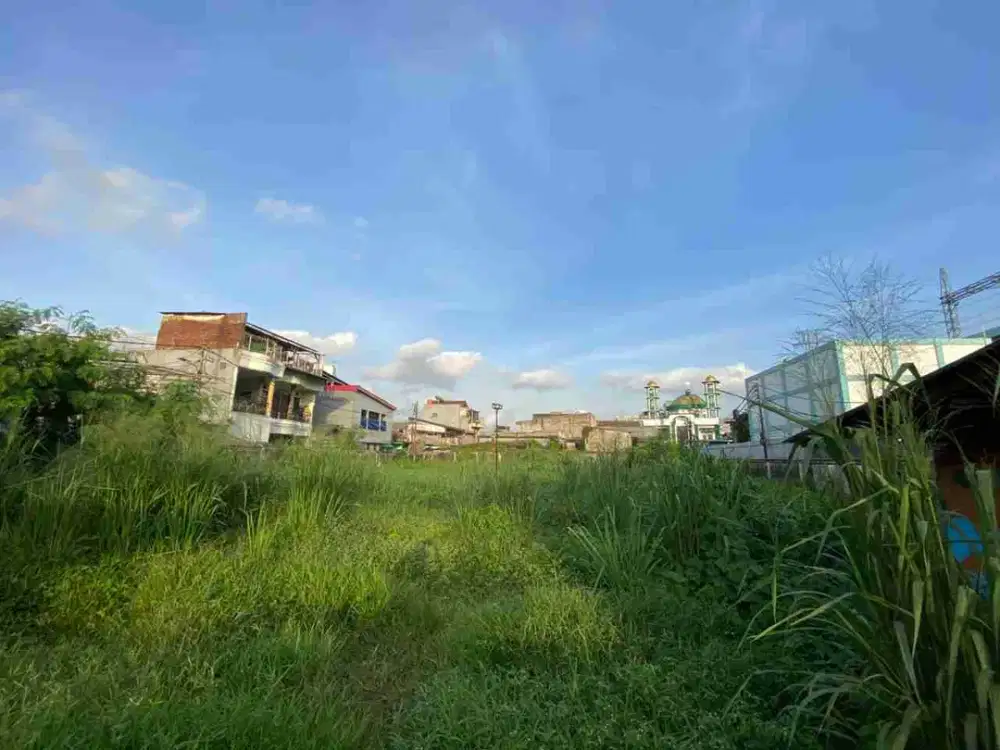 Kavling lokasi strategis pinggir jalan raya ramai di Pangkalan Asem