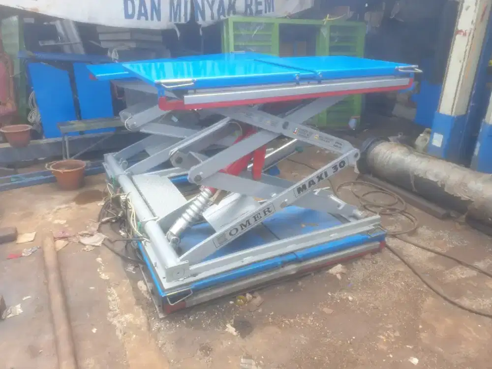 Mini Scissor Lift Omer FOX 30 made in Italy