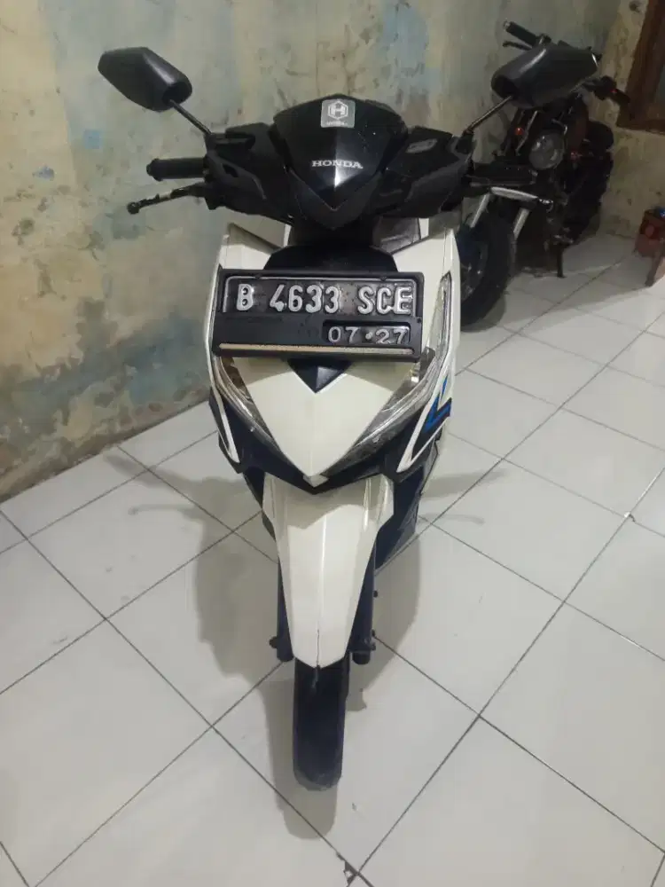 vario led old 125 thn 2017 ss lngkp pajk idup