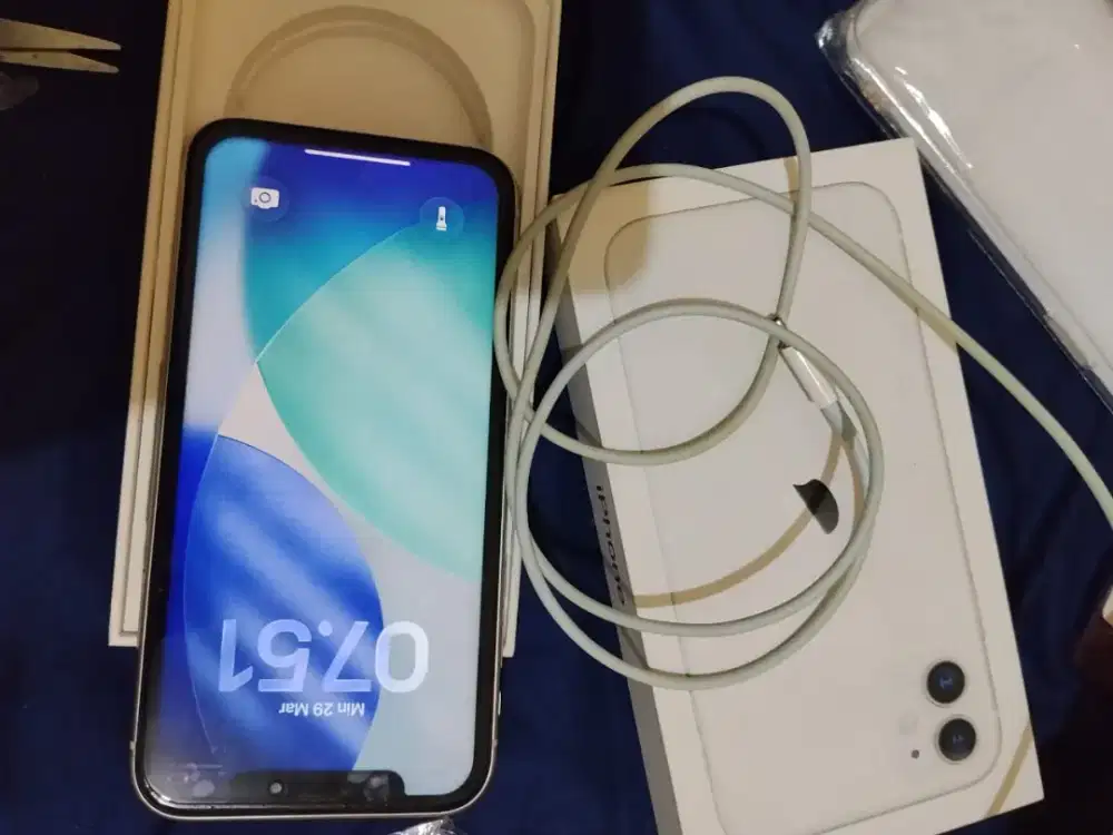 IPhone 11 128 GB (Ibox)