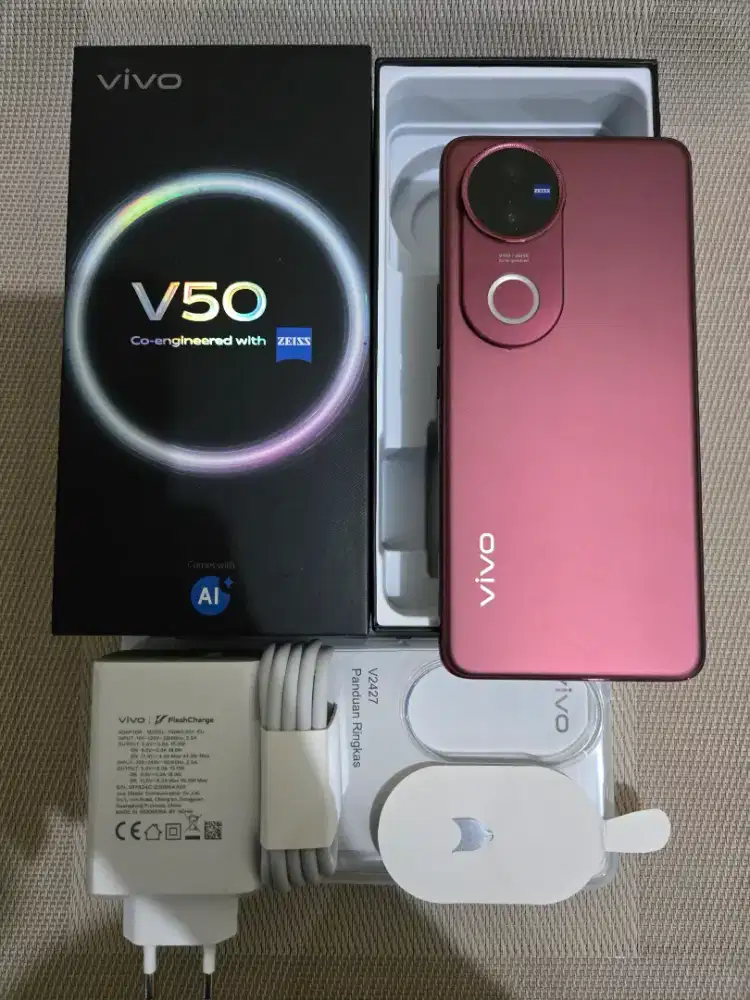 ViVo V50 5G  8/256 GB