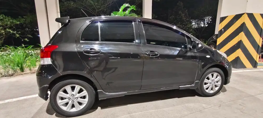 Toyota Yaris 2011 Bensin