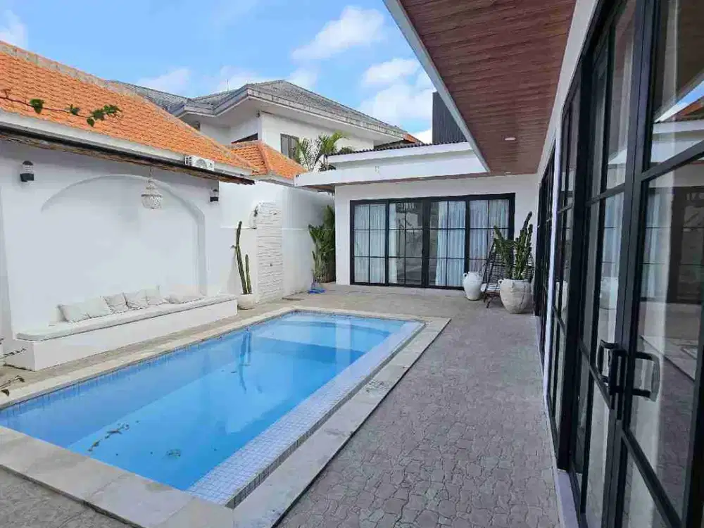 Villa 2BR Padonan Canggu Dekat Berawa dan Finns Beach Club