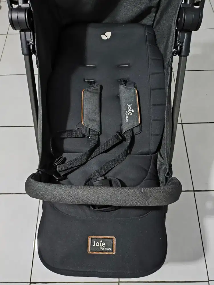 Prelove Stroller Joie Signature Tourist Eclipe