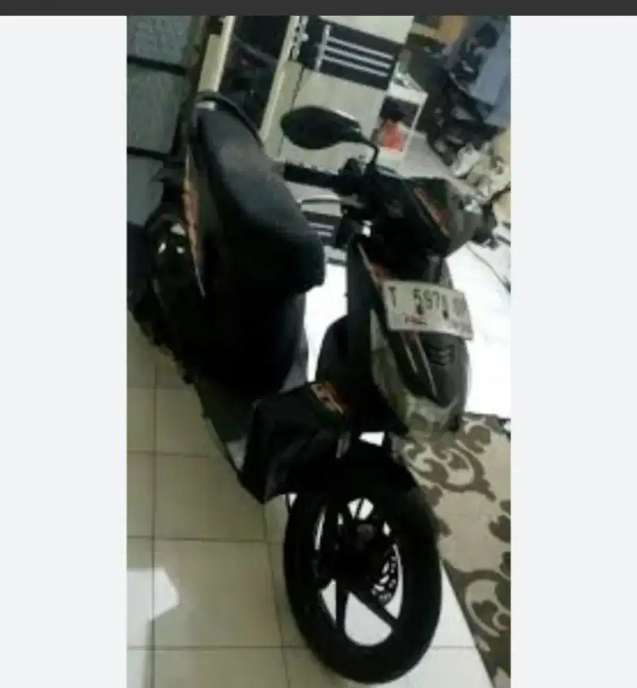 Honda beat karbu tahun 2008 plat T subang