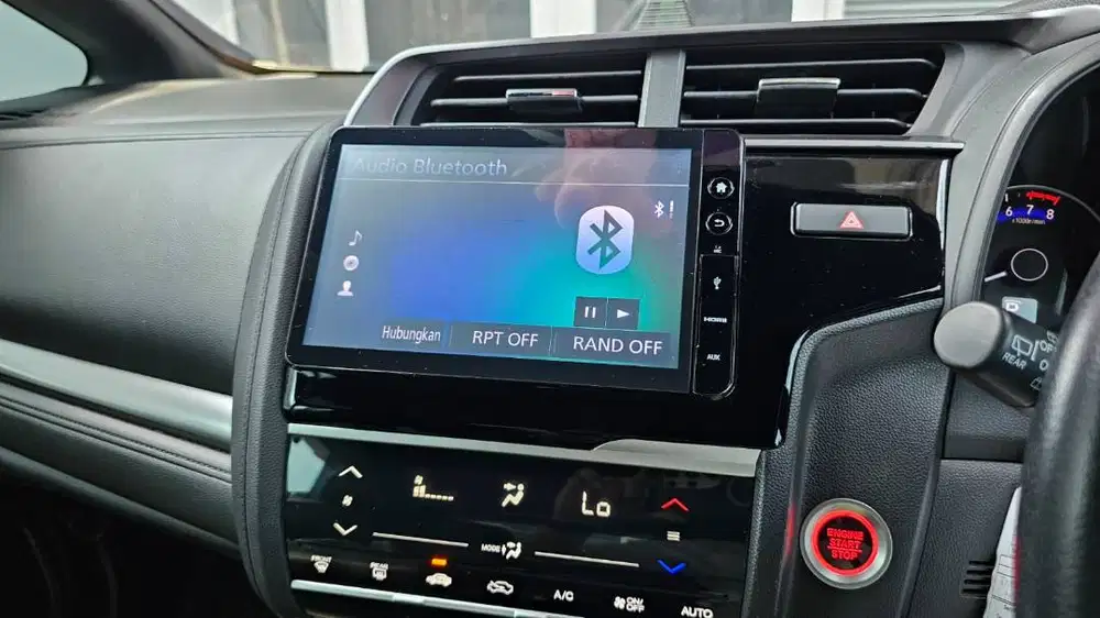 Dijual mobil Honda RS matic 2018