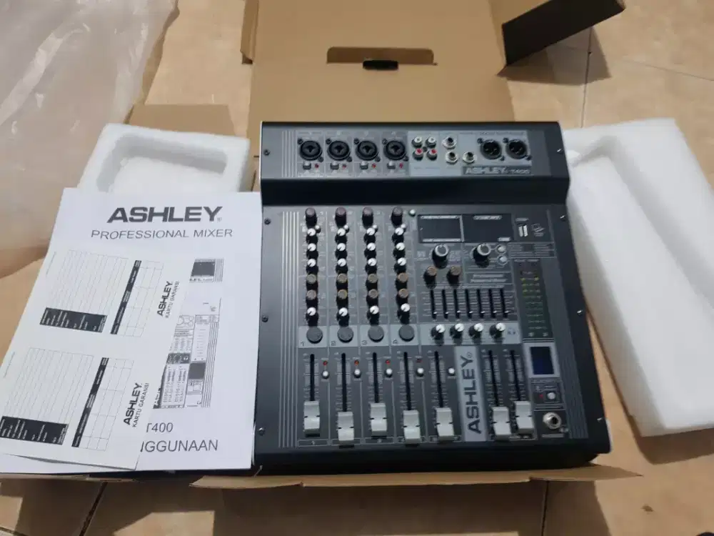 Power mixer ashley t400 kondisi baru ga jadi pakai