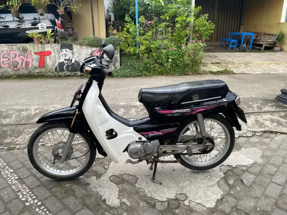Astrea legenda grand THN 2002 plat AB Wonosari
