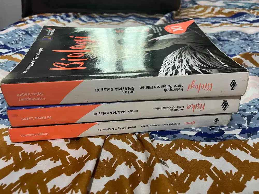 BUKU ERLANGGA BIOLOGI, FISIKA, KIMIA, KELAS XI