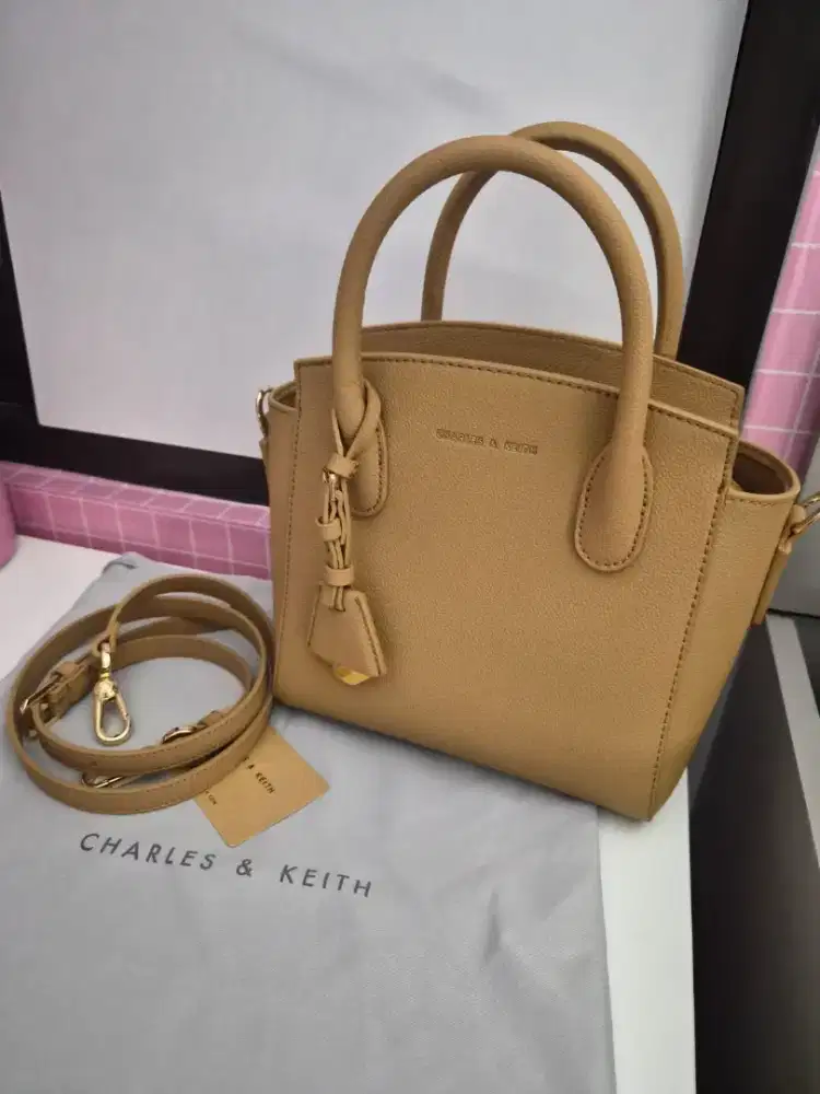Tas Charles & Keith Original