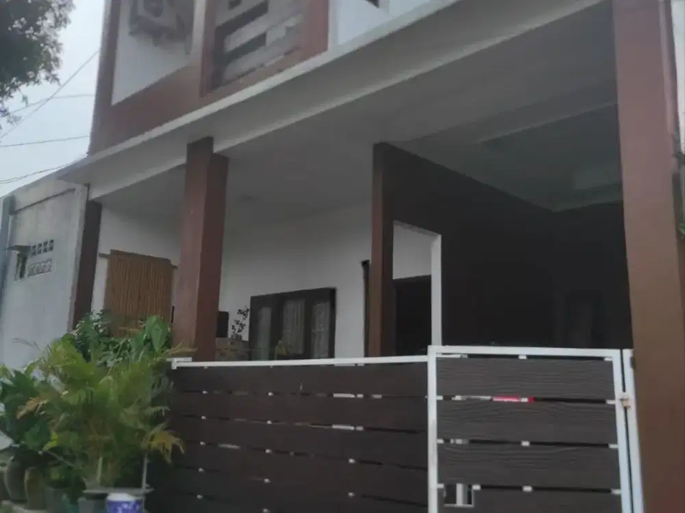 Rumah dijual Murah 2 Lantai, Kodau, Jatimekar, Bekasi  dekat Tol Jatiwarna