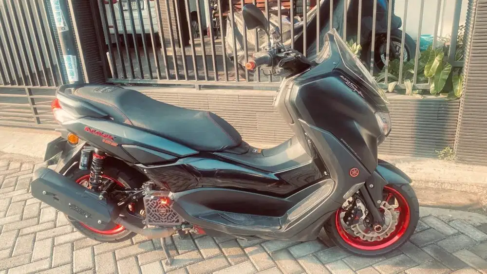 jual Nmax hitam 2022