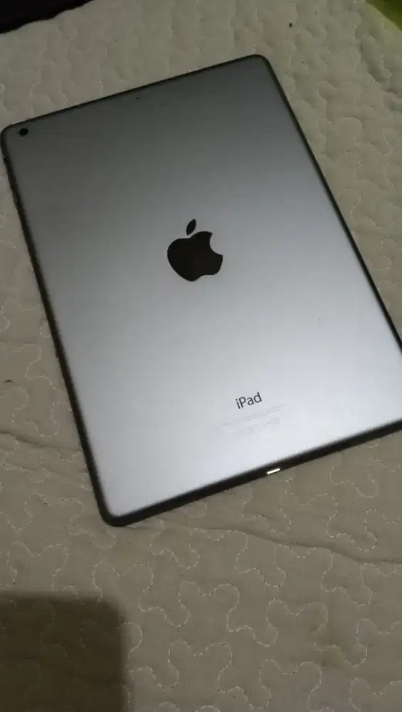 iPad air 64 giga kondisi normal