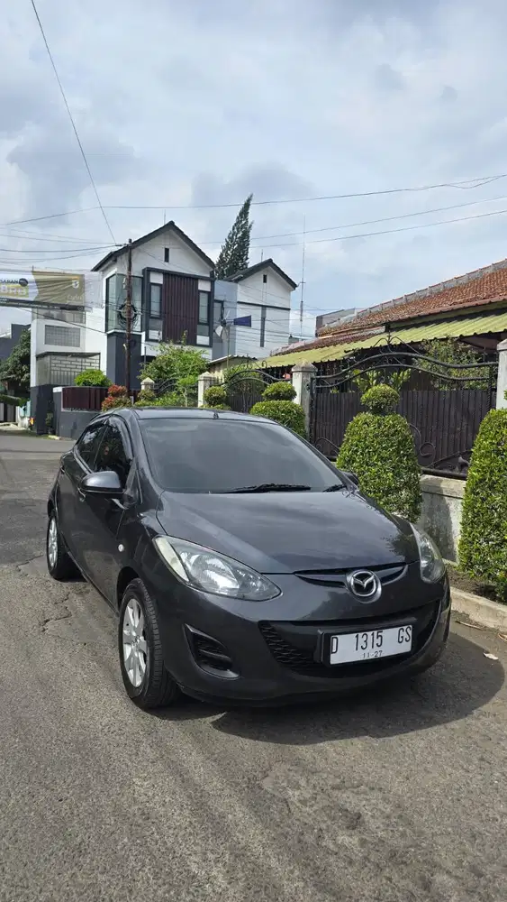 Mazda2 V automatic 2013 DP 15jt