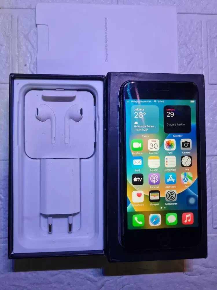 iPhone 8 256GB iBox No Minus